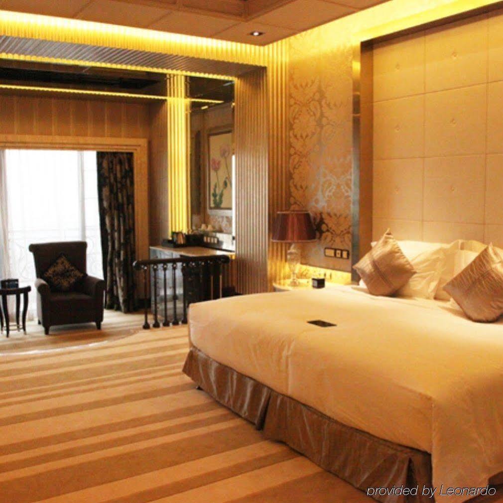 Chateau Star River Taiyuan Ruang foto
